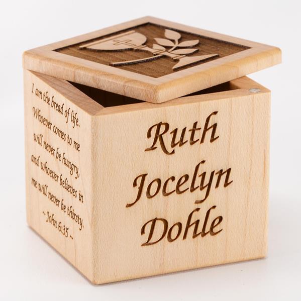 Personalized
First Communion Box